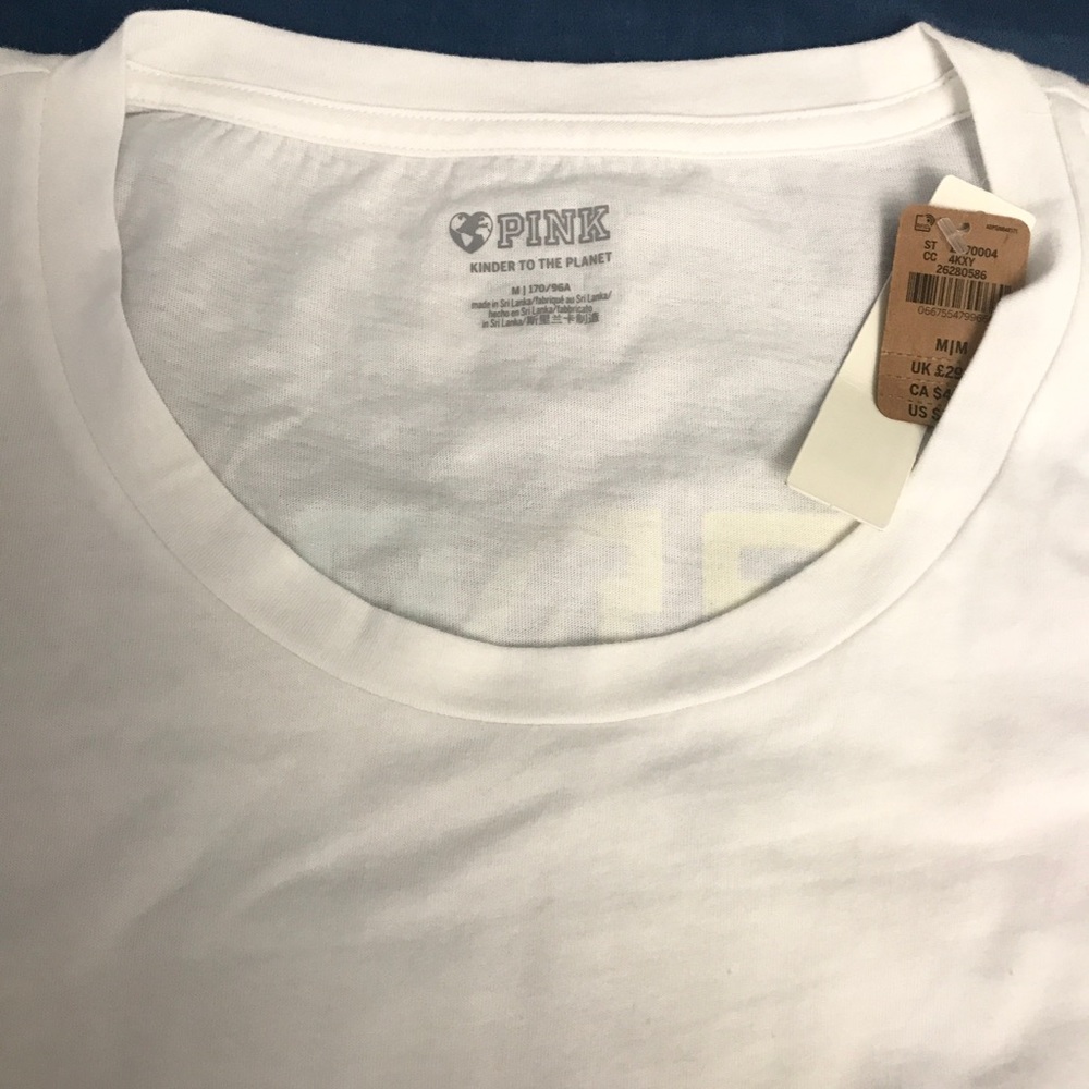 VS Pink tee - Picture 4 of 4